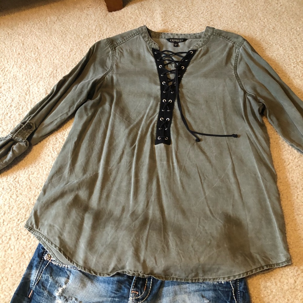 Shirt - Picture 3 of 3